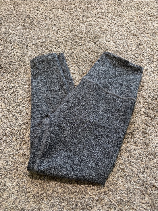 Beyond Yoga Pants - Beyond Yoga Spacedye Cropped Leggings size medium (19”)